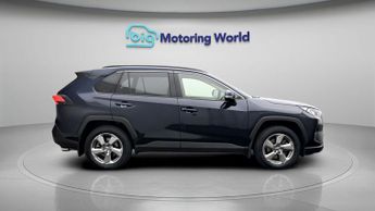 Toyota RAV4 VVT-I DESIGN