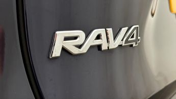 Toyota RAV4 VVT-I DESIGN