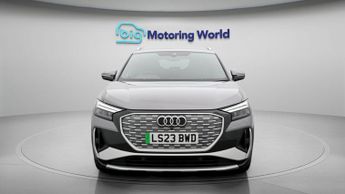 Audi Q4 e-tron S LINE
