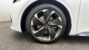 CUPRA Born V2