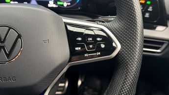 Volkswagen Golf GTE DSG