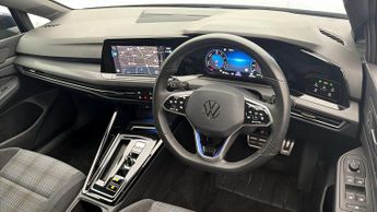 Volkswagen Golf GTE DSG