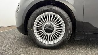 Fiat 500e C ICON