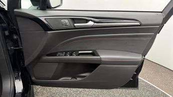 Ford Mondeo ST-LINE