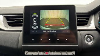 Renault Captur TECHNO E-TECH