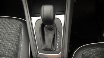 Renault Captur TECHNO E-TECH