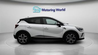 Renault Captur TECHNO E-TECH