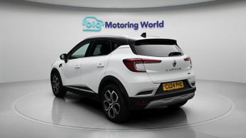 Renault Captur TECHNO E-TECH