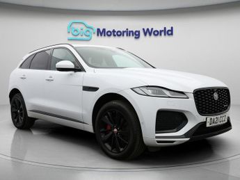 Jaguar F-Pace R-DYNAMIC SE