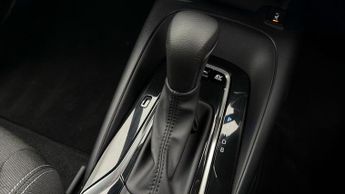 Suzuki Swace MOTION