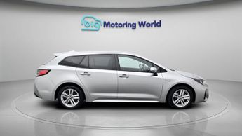 Suzuki Swace MOTION