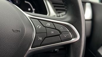 Renault Captur ICONIC EDITION E-TECH