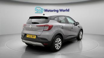 Renault Captur ICONIC EDITION E-TECH