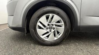 Nissan Qashqai DIG-T ACENTA PREMIUM DCT