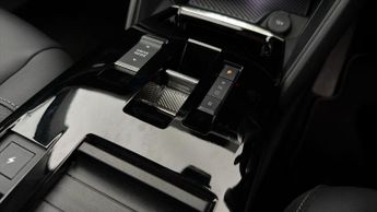 Citroen e-C4 SHINE PLUS