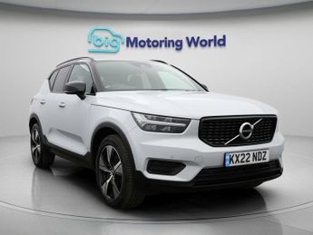 Volvo XC40 RECHARGE T4 R-DESIGN