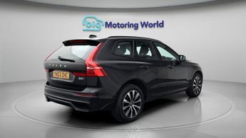 Volvo XC60 B5 PLUS AWD