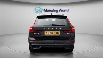 Volvo XC60 B5 PLUS AWD