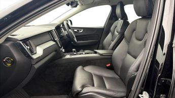 Volvo XC60 B5 PLUS AWD
