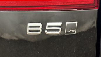 Volvo XC60 B5 PLUS AWD