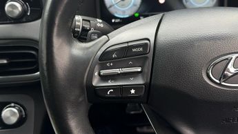 Hyundai KONA PREMIUM