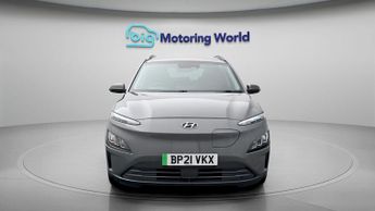 Hyundai KONA PREMIUM