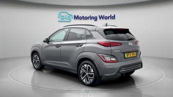 Hyundai KONA PREMIUM