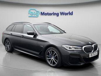BMW 530 530E M SPORT