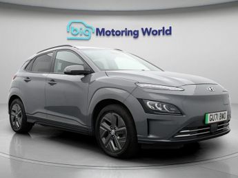 Hyundai KONA PREMIUM