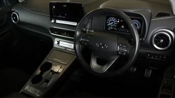 Hyundai KONA PREMIUM