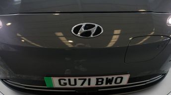 Hyundai KONA PREMIUM