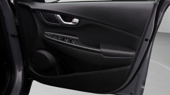 Hyundai KONA PREMIUM