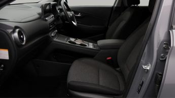 Hyundai KONA PREMIUM