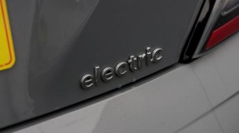 Hyundai KONA PREMIUM