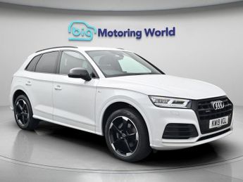 Audi Q5 TDI QUATTRO S LINE BLACK EDITION