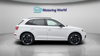 Audi Q5 TDI QUATTRO S LINE BLACK EDITION