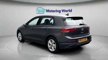 Volkswagen Golf LIFE ETSI DSG