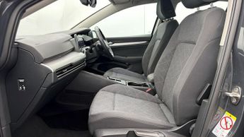 Volkswagen Golf LIFE ETSI DSG