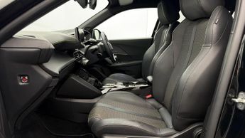 Peugeot E-2008 GT