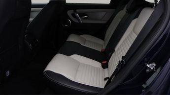 Land Rover Discovery Sport R-DYNAMIC SE
