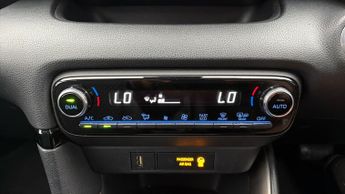 Mazda Mazda2 HYBRID AGILE