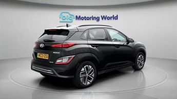 Hyundai KONA PREMIUM