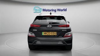 Hyundai KONA PREMIUM
