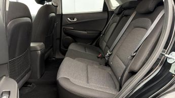 Hyundai KONA PREMIUM