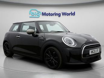 MINI Hatch COOPER EXCLUSIVE
