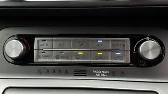 Hyundai KONA PREMIUM