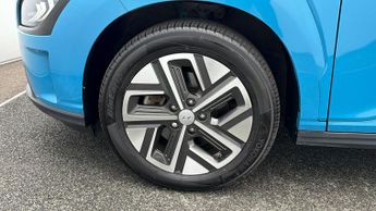 Hyundai KONA PREMIUM