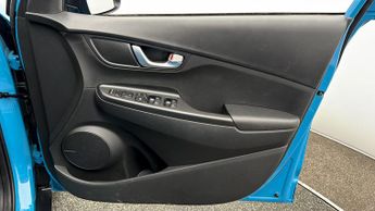 Hyundai KONA PREMIUM