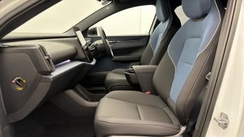 Volvo EX30 PLUS