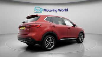 MG MG HS EXCLUSIVE DCT